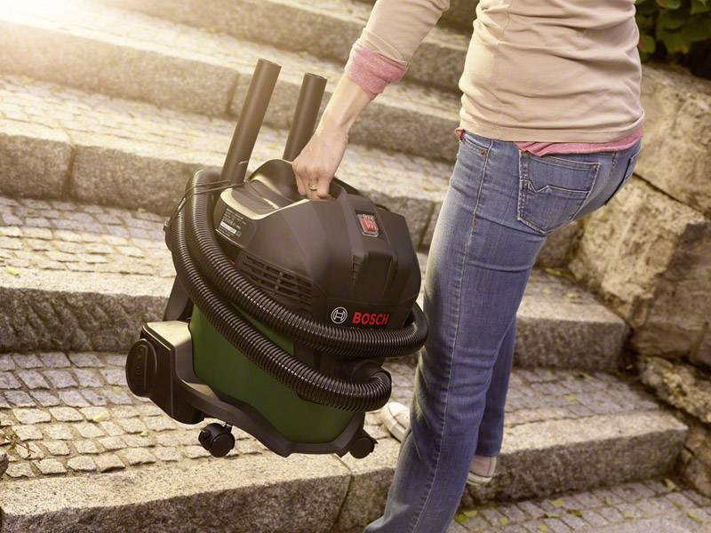 Bosch UniversalVac 15л Тоос сорогч